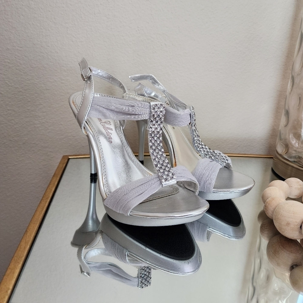 De Blossom Collection formal high heels size 6